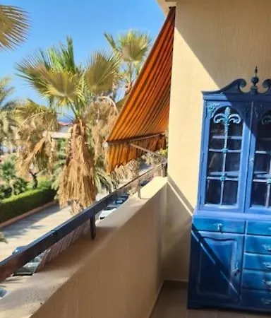 N The 3 * Almuñécar